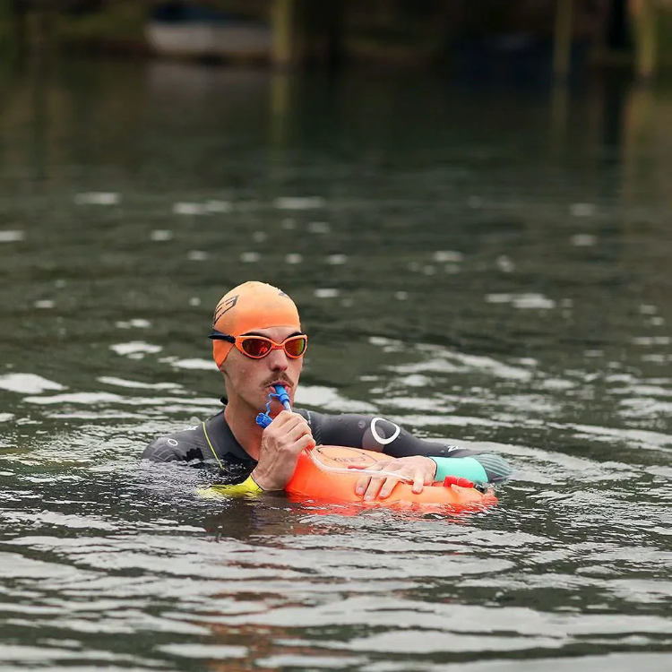 Zone3 Hydration Swim Safety Buoy
