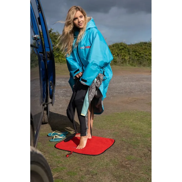Dryrobe Changing Mat Black / Red 