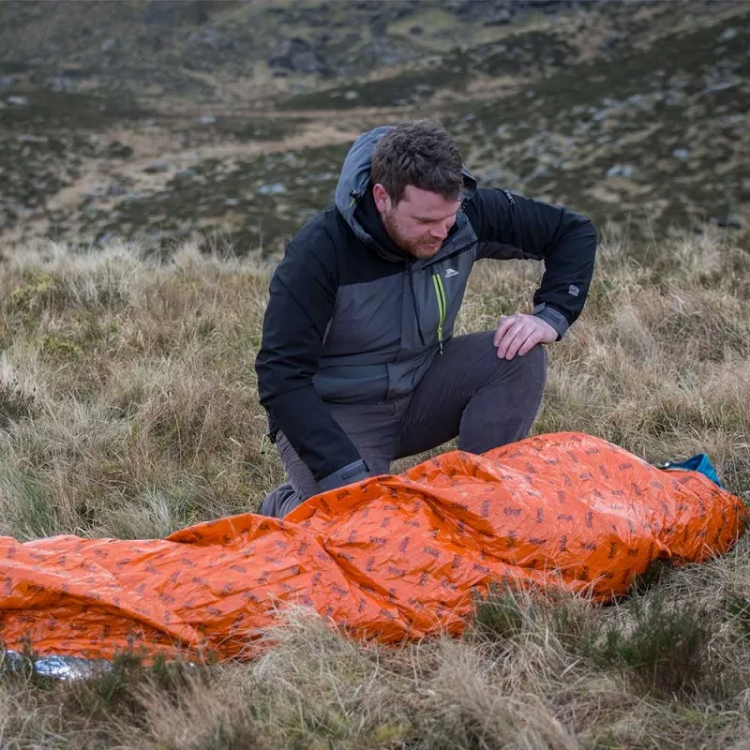 Blizzard 2 Layer Survival Blanket