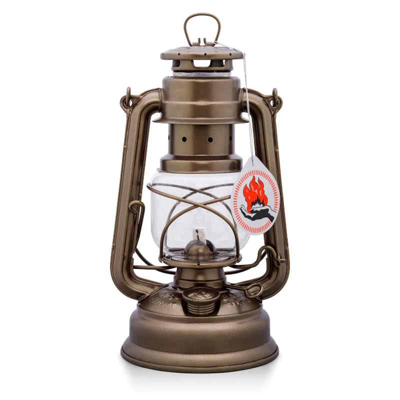 Feuer Hand Hurricane Lantern in Bronze