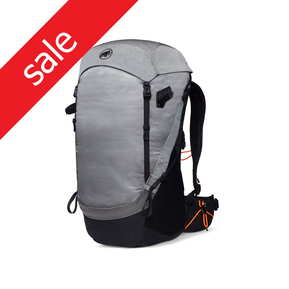 Up and Under. Mammut Ducan 30 Women backpack