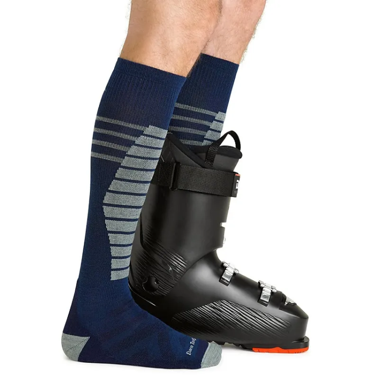 Darn Tough Men's Edge Over-the-Calf Midweight Ski & Snowboard Sock in Midnight