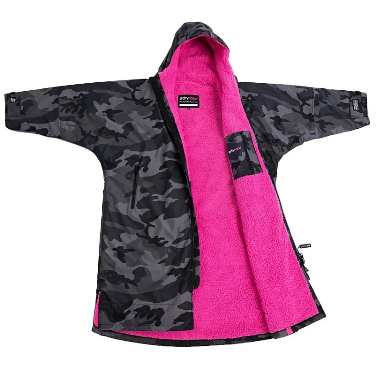 Dryrobe Advance Long Sleeve in Black Camo / Pink
