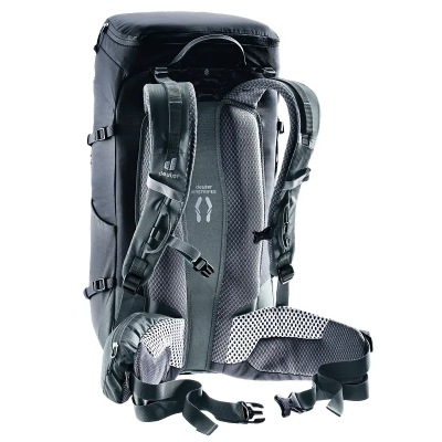 Deuter Trail 30 in Black Shale