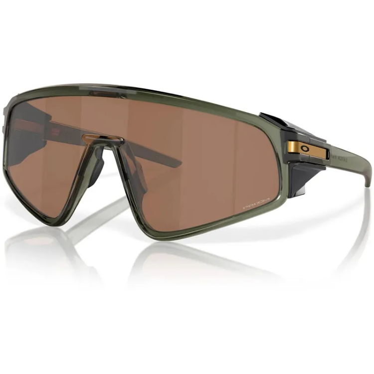 Oakley Latch Panel