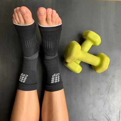 CEP Mid Support Plantar Fasciitis Compression Sleeves