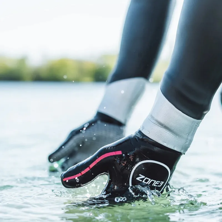 Zone3 Heat-Tech Swim Gloves