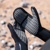 Zone3 Heat-Tech Swim Mitts