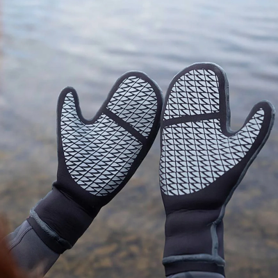 Zone3 Heat-Tech Swim Mitts