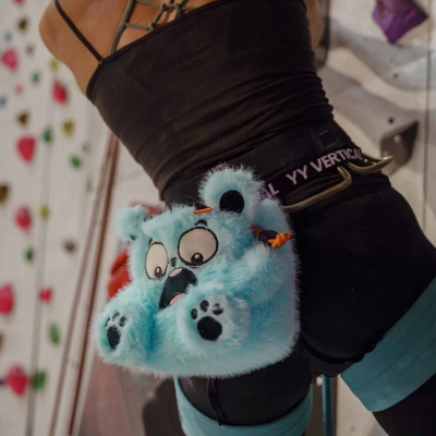 YY Vertical Bear Chalk Bag