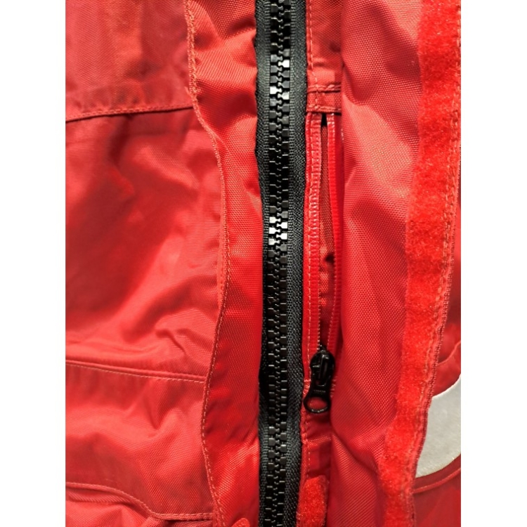 Up and Under Centre Jacket Junior - Red / White - Junior Small - Chest Pocket