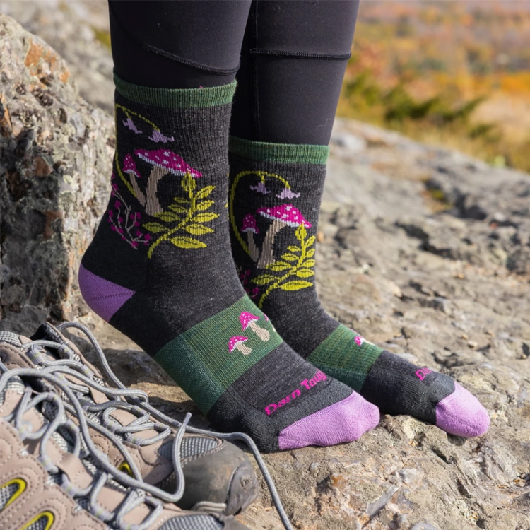 Darn Tough Women's Mellow Mushrooms Micro Crew Lightweight Hiking Socks - Charcoal