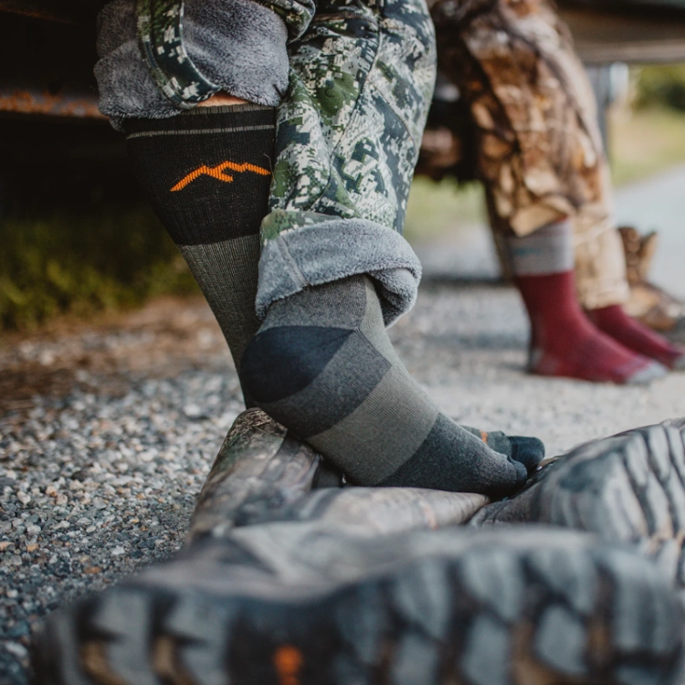 Darn Tough Men's Boot Heavyweight Hunting Socks - Forest
