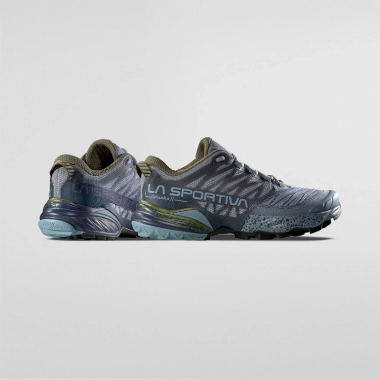 La Sportiva Akasha II Women's - Limestone/Cypress
