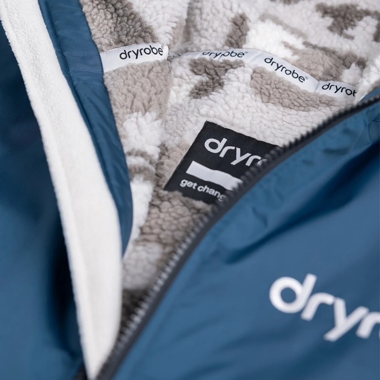 Dryrobe Advance Long Sleeve - Deep Sea Blue / Sand Camo