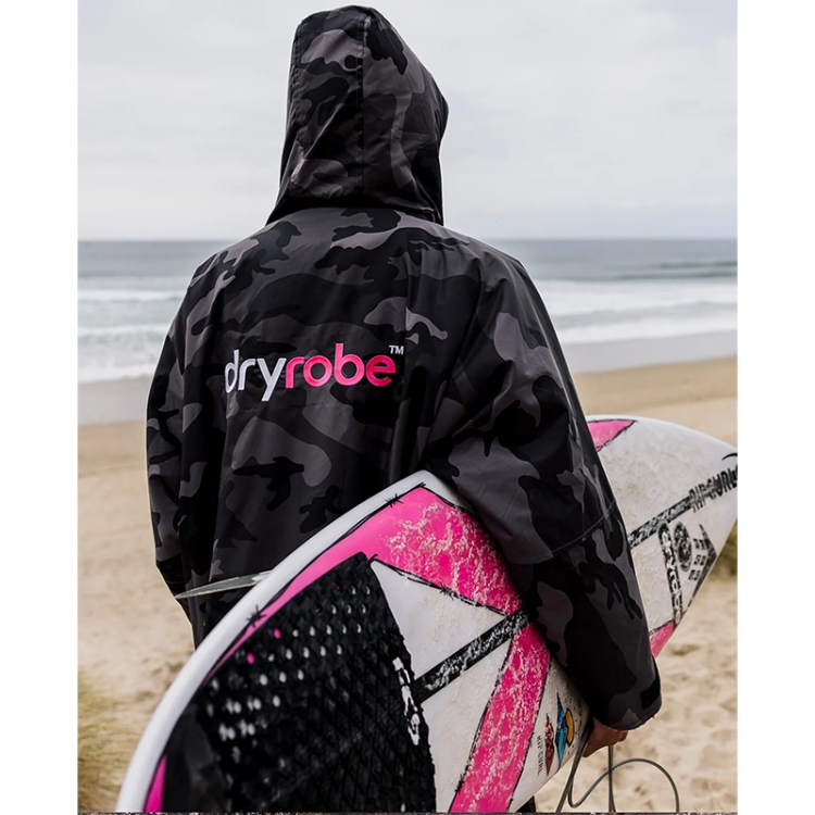 Dryrobe Advance Long Sleeve - Black Camo / Pink