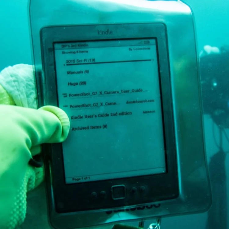 Aquapac Tablet Case